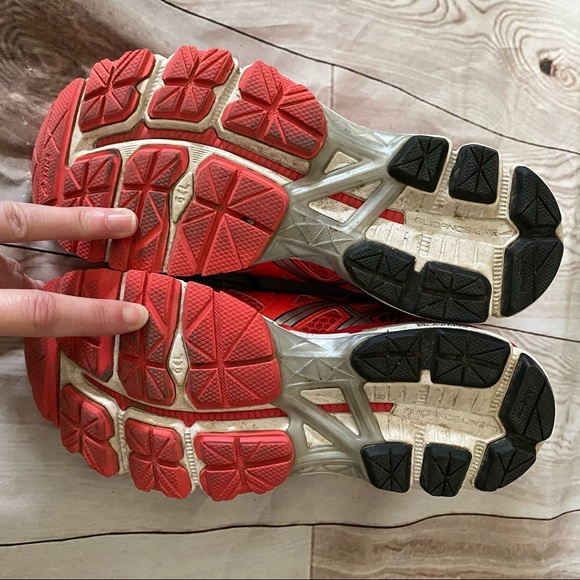 Men’s ASICS GT-2000 Sunrise Red 6.5 sneakers - Picture 7 of 7